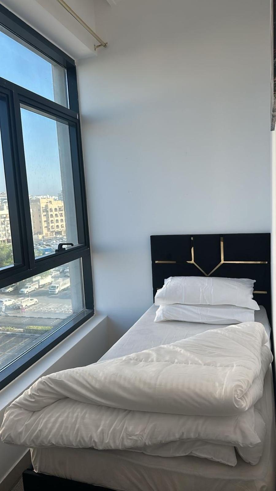 Four Stars Hostel Dubai Exterior foto